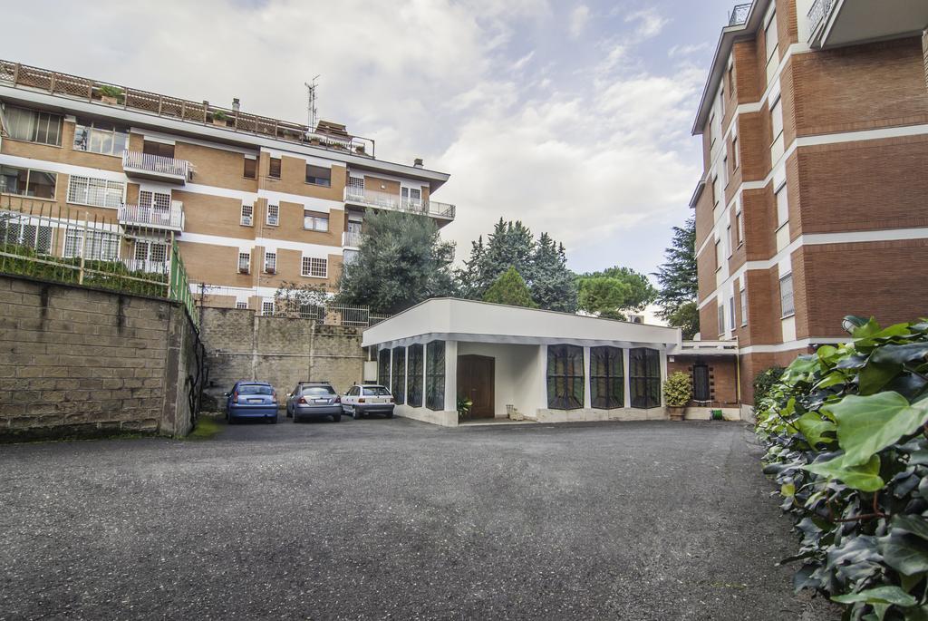 Letizia - Casa Per Ferie Pensionat